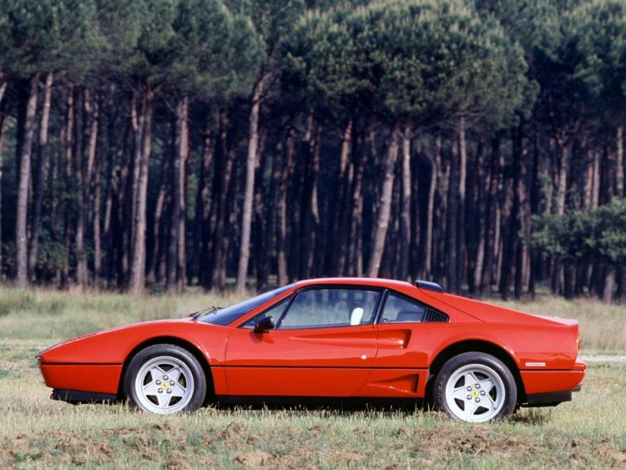  Ferrari GTB Turbo 1986 года  (фото 6 из 10)